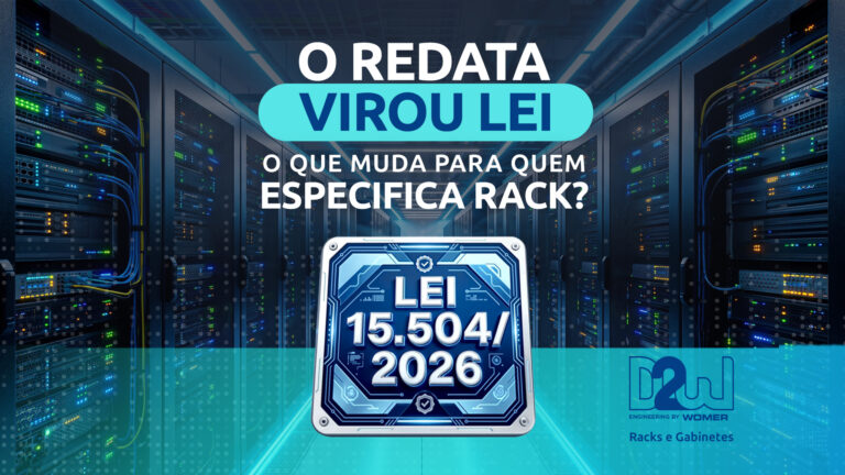 Corredor de datacenter com racks de servidores D2W
